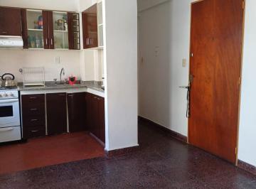 Departamento · 38m² · 3 Ambientes · Venta Departamento 3 Amb. en Ramos Mejía con Balcón