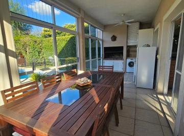 Casa · 200m² · 5 Ambientes · 5 Cocheras · Venta Casa 5 Amb San Patricio Fco Alvarez Moreno