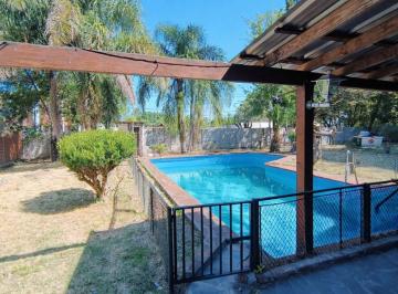 Casa · 70m² · 3 Ambientes · 1 Cochera · Venta Casa Lote 1.187 m² Pileta Villa Rosa Pilar