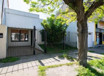 Casa · 113m² · 4 Ambientes · 3 Cocheras · Casa en Venta en La Plata