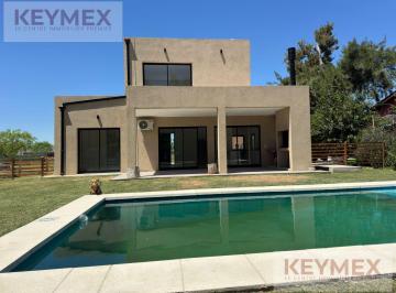 Casa · 158m² · 4 Ambientes · 3 Cocheras · Venta Casa Barrio El Ensueño Escobar 3 Dorm. con Pileta Galería Parrilla Jardín