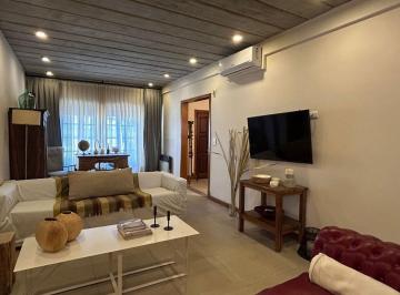 Casa · 130m² · 2 Ambientes · 1 Cochera · Vent Casa 350 m² Totales - Ituzaingo