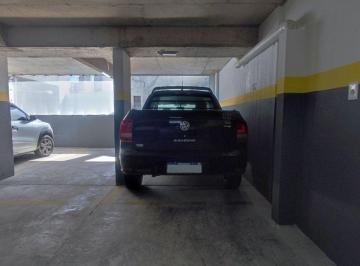 Garage · 9m² · Venta de Cochera a m de La Ort, Pocitos.