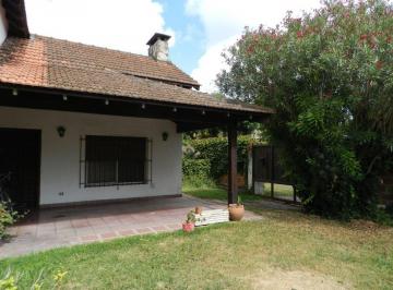 Casa · 102m² · 4 Ambientes · 1 Cochera · Venta Casa 4 Ambientes en Don Torcuato - Apto Cred.