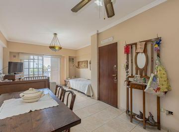 Departamento · 51m² · 2 Ambientes · Venta Dpto 2 Amb - con Balcón Al Frente Ramos Mejía