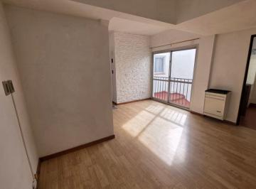Departamento · 46m² · 3 Ambientes · Depto. en Primer Piso de 3 Ambientes Zona San Juan