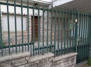 PH · 85m² · 3 Ambientes · 1 Cochera · PH Tipo Casa 3 San Andres B/agustiniano Exc. Ub.