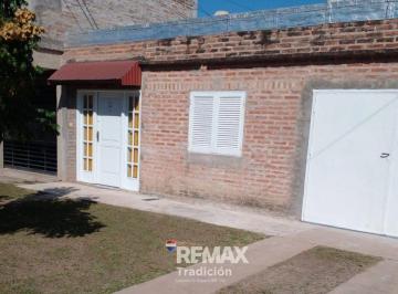 Casa · 144m² · 5 Ambientes · 1 Cochera · Casa en Venta Zona Norte