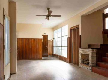 Departamento · 95m² · 4 Ambientes · PH Dúplex de 3 Dorm. en Venta en La Plata