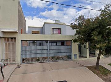 Departamento · 141m² · 4 Ambientes · 2 Cocheras · Venta de Excelente Duplex Barrio Viejo Tonel 2