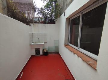 Departamento · 34m² · 2 Ambientes · PH 2 Amb con Patio - 42 m²