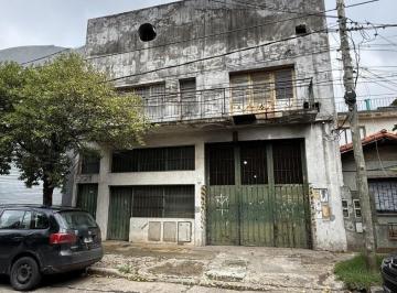 Depósito · 688m² · Depósito en Venta Zona Industrial Vicente López a 3 Cuadras Panamericana