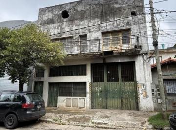 Depósito · 688m² · Depósito en Venta Zona Industrial Vicente López a 3 Cuadras Panamericana
