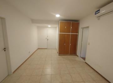 Departamento · 27m² · 1 Ambiente · Excelente Monoamb con Patio 27 m²