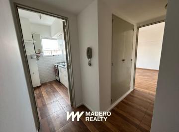 Departamento · 27m² · 1 Ambiente · Venta Ultimo Piso Al Frente | Monoambiente con Balcón Terraza en Balvanera