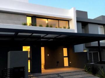 Casa · 110m² · 3 Ambientes · 2 Cocheras · Casa - Miradores de Manantiales II