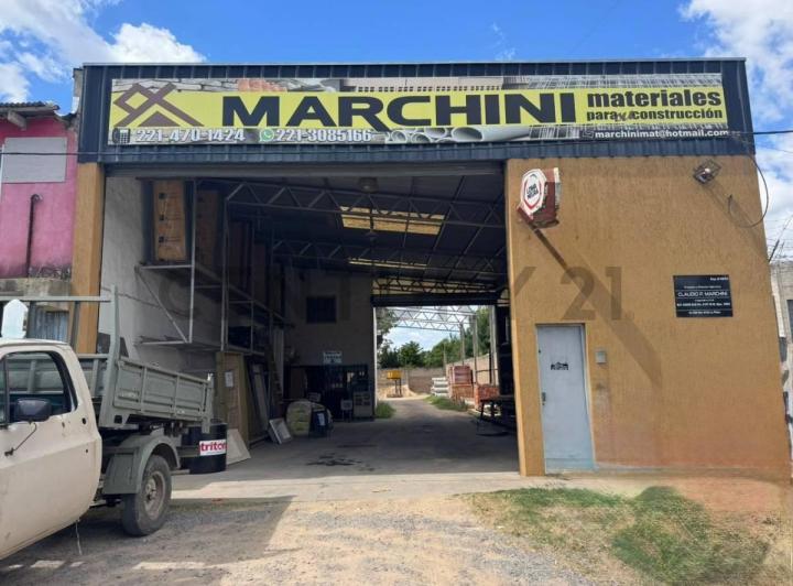 Bodega-Galpón · 400m²