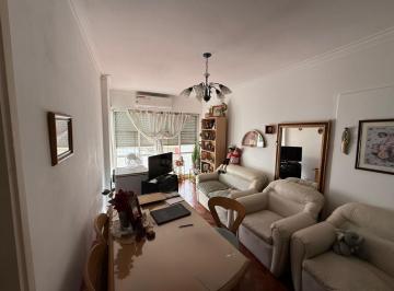 Departamento · 61m² · 3 Ambientes · Departamento 50 Entre 8 y 9