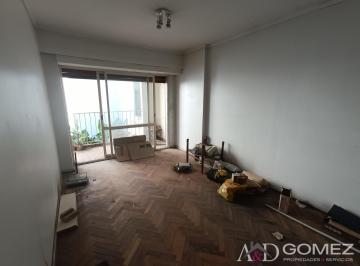 Departamento · 65m² · 3 Ambientes · Departamento 3 Amb a Refaccionar Excelente Ubicacion