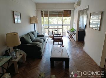 Departamento · 84m² · 3 Ambientes · Departamento 3 Amb Grande Excelente Ubicacion