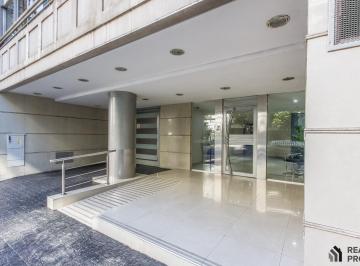 Departamento · 61m² · 3 Ambientes · Venta Semipiso 3 Ambientes en Caballito - Luminoso!