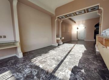 Departamento de 4 ambientes, Caballito · Amplio y Cómodo Piso de 4 Amb con Dependencia