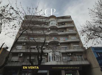 Departamento de 5 ambientes, Mercedes · Departamento Premium en El Corazón de La Ciudad de Mercedes.