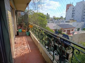 Departamento · 58m² · 3 Ambientes · 1 Cochera · Alquiler Departamento 3 Ambientes Al Frente con Balcón y Cochera Fija Velez Sarsfield