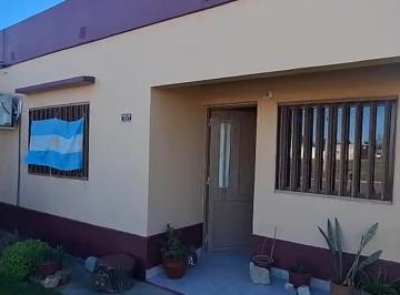 frente casa · Casa en Nogoya