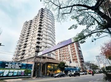 Departamento · 39m² · 2 Ambientes · 1 Cochera · Venta Depto 2 Ambientes con Cochera y Balcón Vista Al Río - Olivos