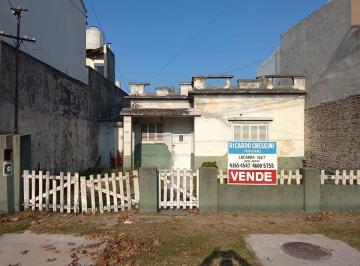 Casa de 3 ambientes, Avellaneda · Casa con Fondo Libre