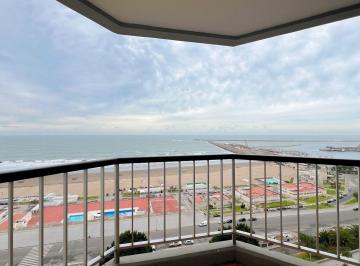 Departamento · 41m² · 2 Ambientes · 1 Cochera · Venta Depto 2 Amb Vista Al Mar Balcon y Cochera