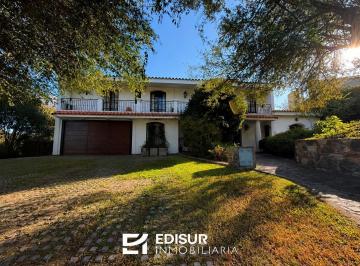 Casa · 394m² · 10 Ambientes · 2 Cocheras · Casa en Venta Country Costa Verde