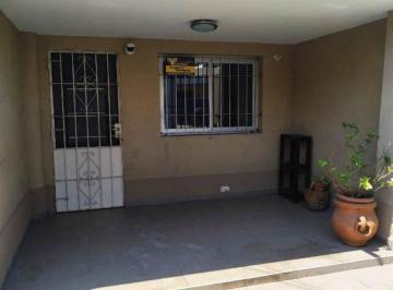 imagen1 · - Casa de 4 Ambientes en Venta