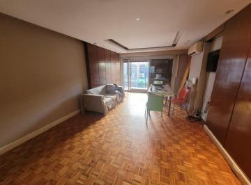 THE-THE-3870_2 · Balvanera Venta 4 Ambientes con Dependencias y Patio