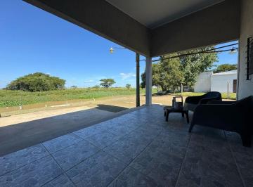 Casa · 110m² · 3 Ambientes · Casa Arroyo Leyes Frente Al Rio