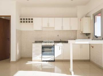 Departamento · 59m² · 2 Ambientes · 1 Cochera · Venta Departamento 2 Amb Quilmes Centro Cochera