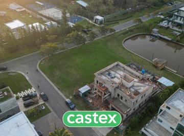 Terreno · 955m² · Lote en Venta en El Exclusivo Barrio El Yacht, Nordelta