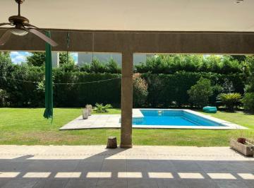 Casa · 143m² · 4 Ambientes · Casa en Venta en Barrio Cerrado El Mirasol - Pilar - 4ambientes - Pileta - Lote Interno - Apto Crédito.