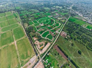 Terreno · 820m² · Terreno en Venta en San Miguel Pilar Barrio Privado