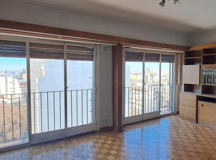Venta Departamento Tres Ambientes Luminoso Paternal