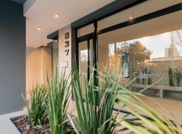 Departamento · 45m² · 2 Ambientes · 1 Cochera · 1 Dorm - Balcon - Cochera