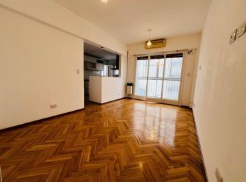 Departamento · 41m² · 2 Ambientes · Alquiler Excelente 2 Amb Luminoso Villa Crespo