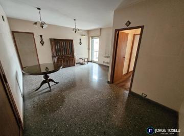 Departamento · 82m² · 3 Ambientes · Departamento de 3 Ambientes con Dependencias. Al Frente