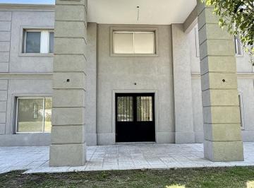 Casa · 267m² · 4 Ambientes · 3 Cocheras · Casa en La Reserva Cardales