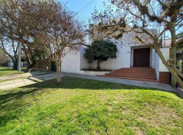 Casa de 10 ambientes, Santo Tomé · Av del Trabajo 1562 - Santo Tome