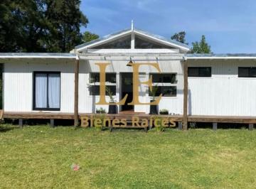 Casa · 87m² · 4 Ambientes · 5 Cocheras · Venta Casa con Renta