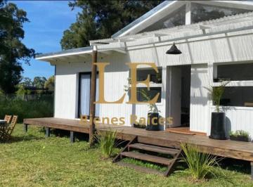 Casa · 87m² · 4 Ambientes · 5 Cocheras · Venta Casa con Renta