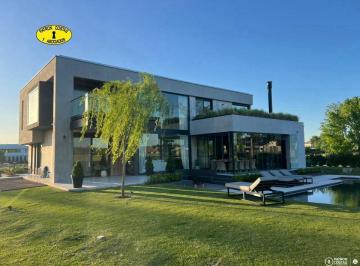 Imagen 1 · Venta Casa Pilara Country Club