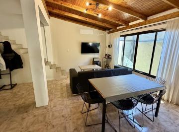 PH · 115m² · 6 Ambientes · 1 Cochera · PH en Villa Devoto